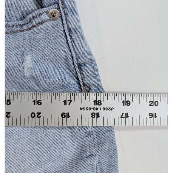 Gap 1969 Cut Off Boyfriend Light Wash Cuffed Denim Stretch Shorts Size 29R US 8 - Picture 6 of 8